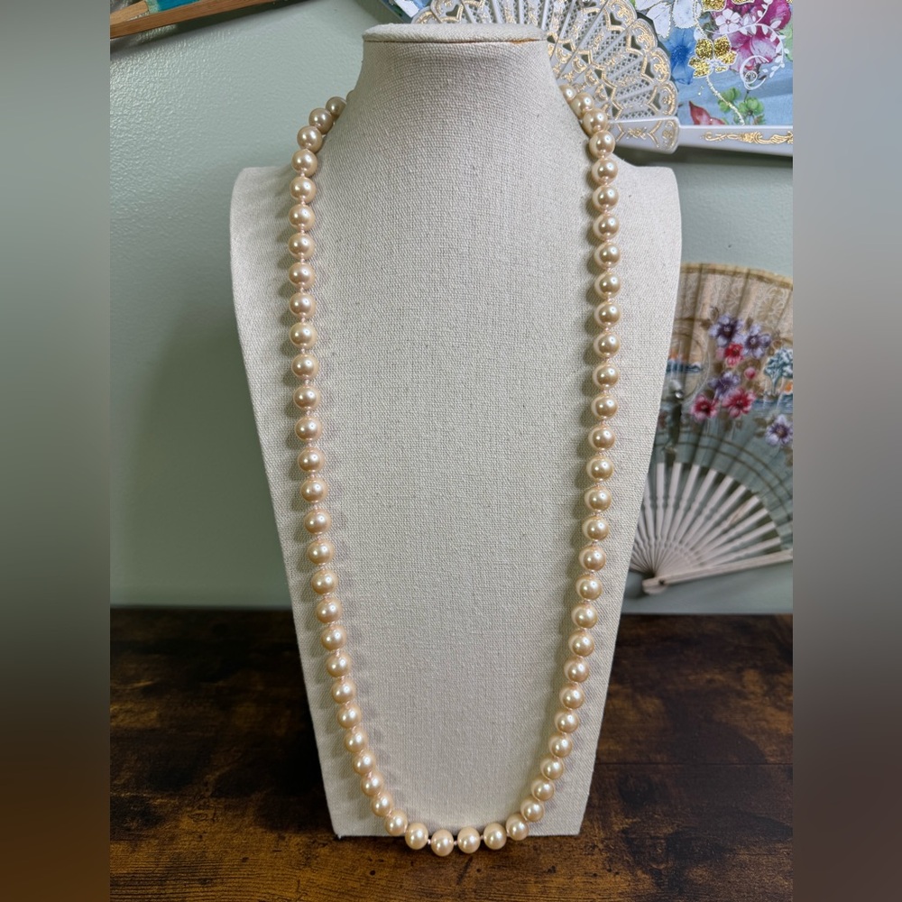 Vintage CAROLEE Hand-Knotted Single Strand Pearl Necklace - Signed